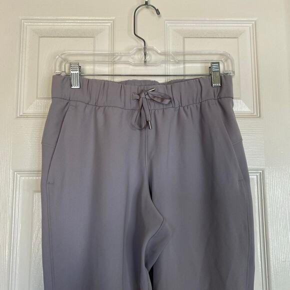 LULULEMON On the Fly Jogger Carbon Dust Gray Pants Size 4 Active Exercise - Picture 5 of 9